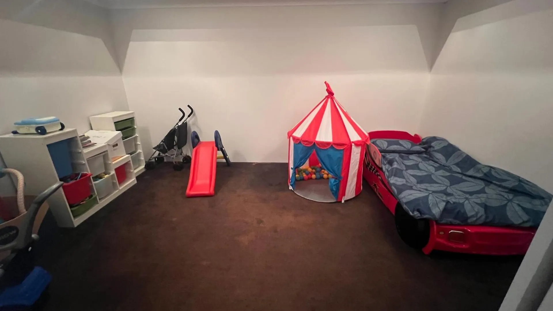 Spacious Lovely Home Perth 0*,